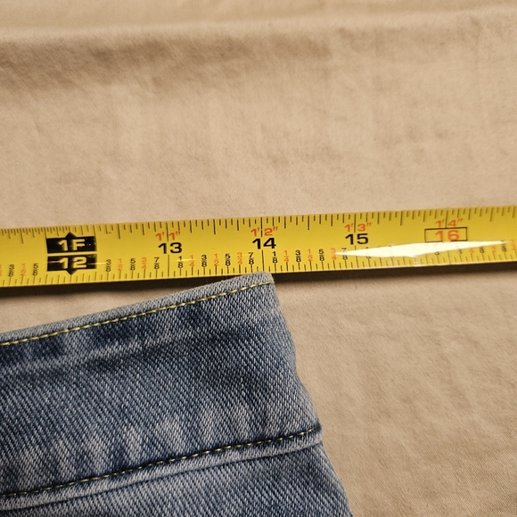 Halara Women's Pull On Straight Leg Stretch Blue Jeans Medium High Rise Soft - Picture 6 of 10